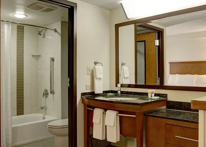 Hyatt Place Columbus/osu 3*